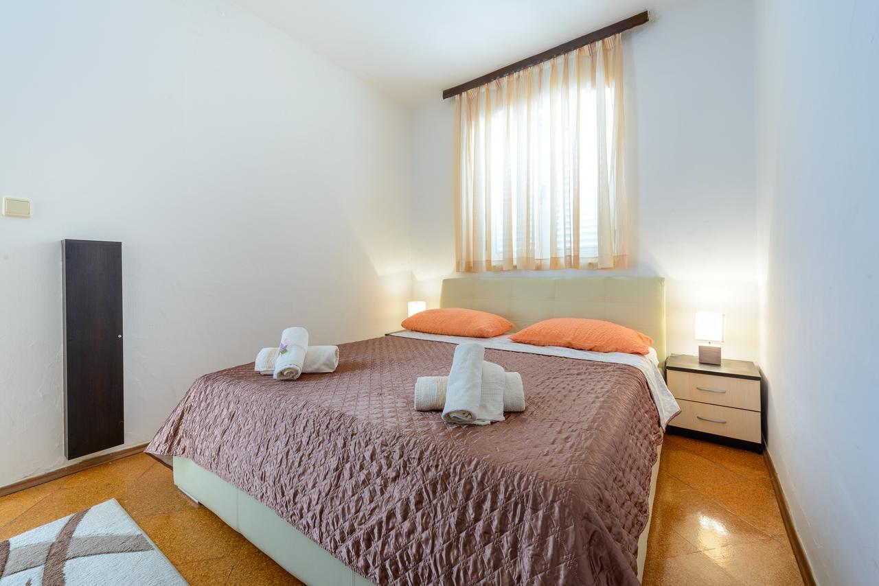 Apartments Ella Дубровник Екстер'єр фото